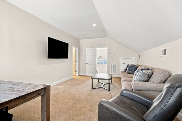 9502 Coronet Ln, Brentwood, TN 37027