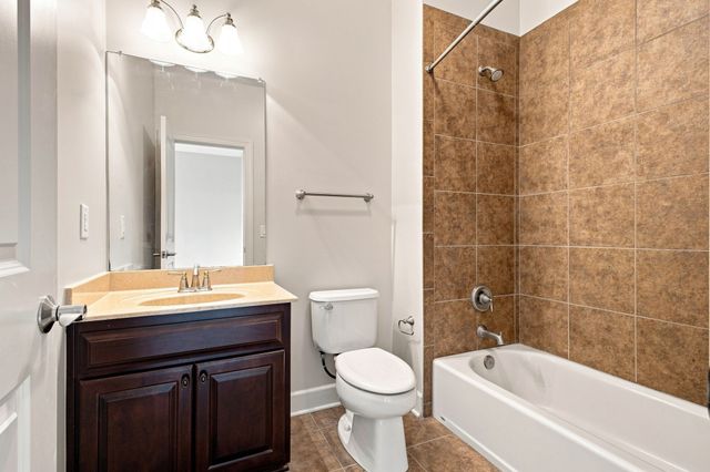 9502 Coronet Ln, Brentwood, TN 37027
