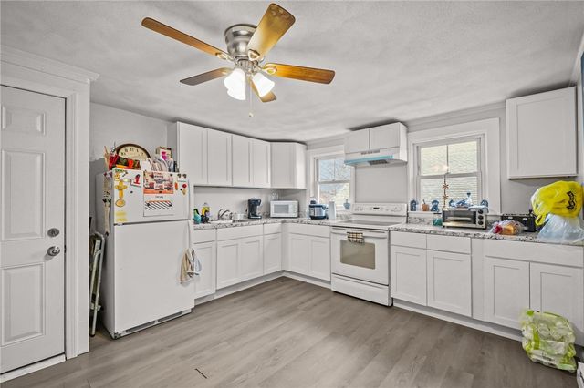 35 Laurel Street, Pawtucket, RI 02860