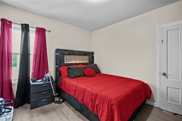 35 Laurel Street, Pawtucket, RI 02860