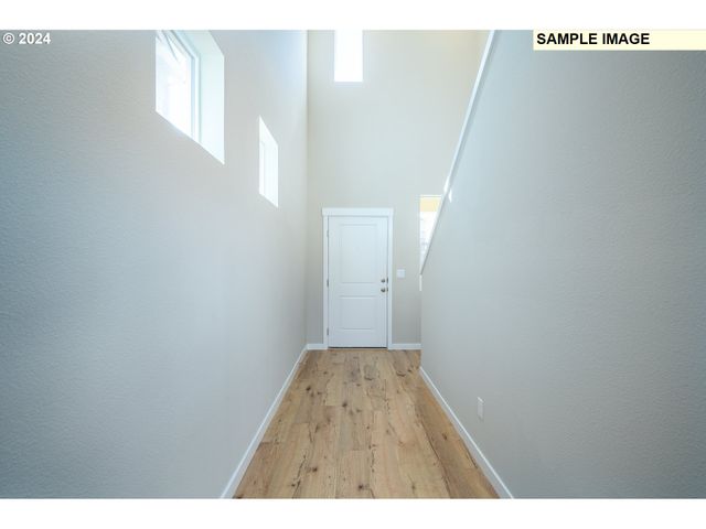 10572 Se HERITAGE Rd 308, Happy Valley, OR 97086