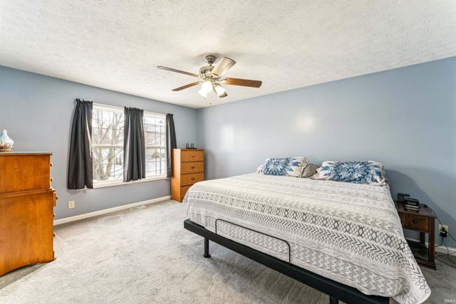 409 W Heritage Drive, Delphi, IN 46923