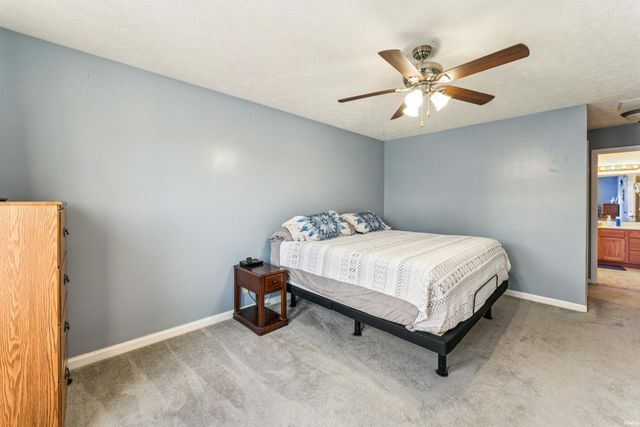 409 W Heritage Drive, Delphi, IN 46923