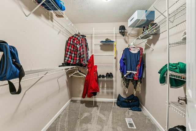 409 W Heritage Drive, Delphi, IN 46923