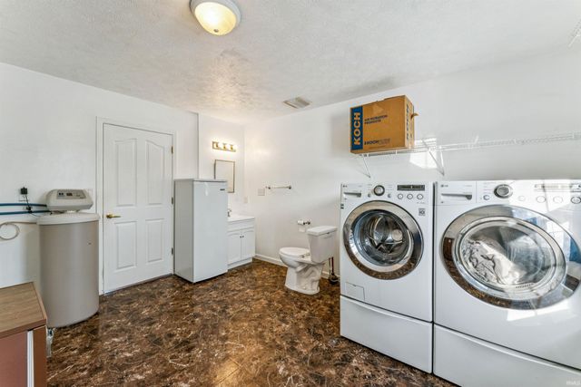 409 W Heritage Drive, Delphi, IN 46923