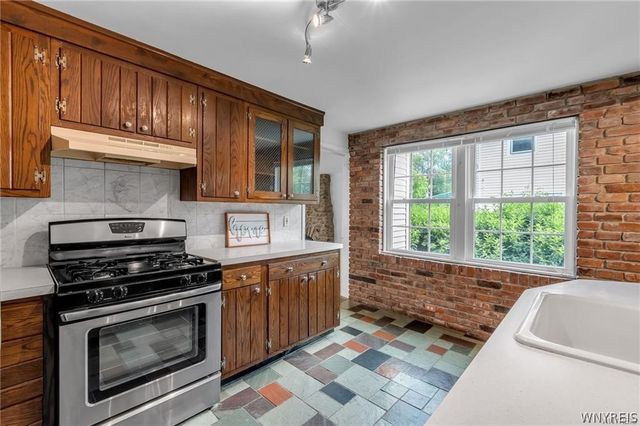 232 Highland Drive, Amherst, NY 14221