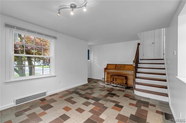 232 Highland Drive, Amherst, NY 14221