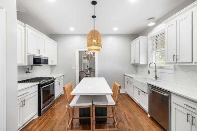 216 Woodland Shores Road, Charleston, SC 29412