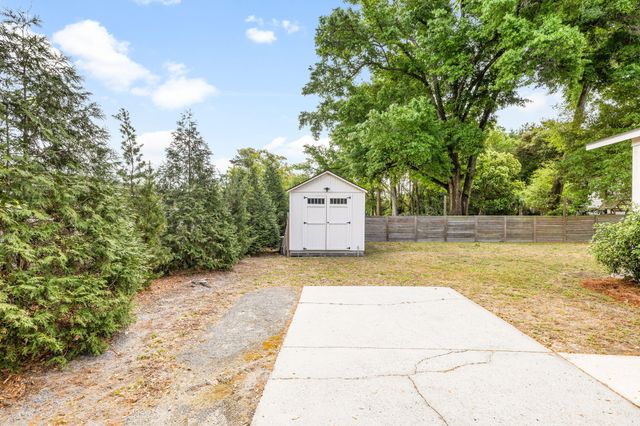 216 Woodland Shores Road, Charleston, SC 29412