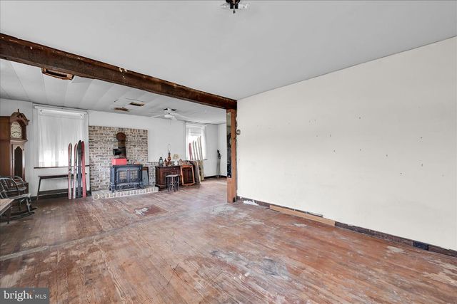 854 CENTERVILLE RD, Lancaster, PA 17601