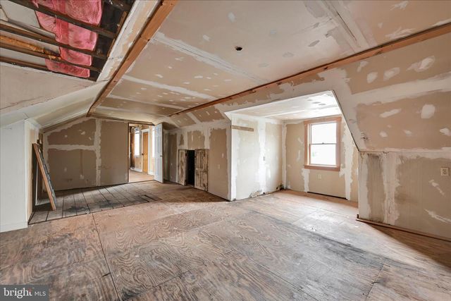 854 CENTERVILLE RD, Lancaster, PA 17601
