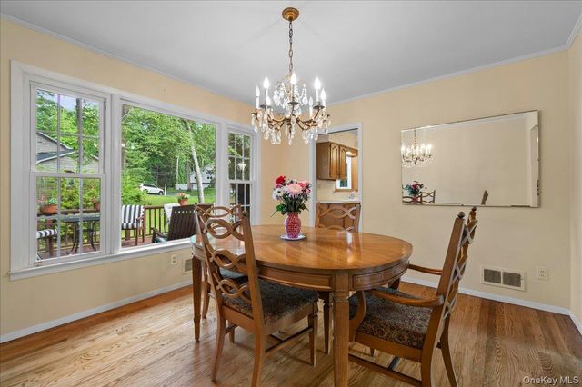 27 Meadowlark Road, Rye Brook, NY 10573