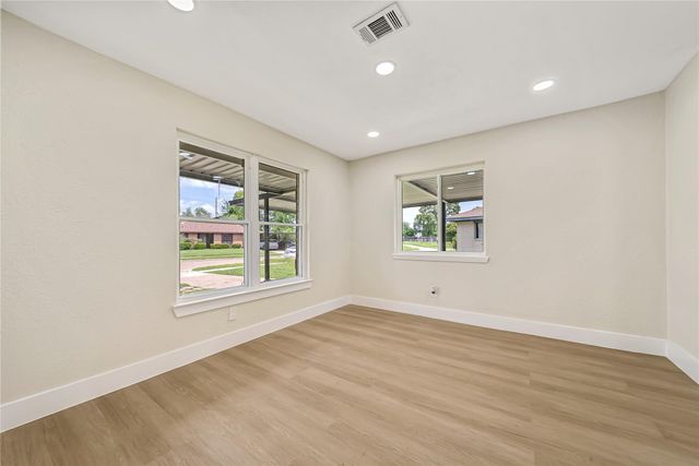 12514 Frazier River Drive, Houston, TX 77050