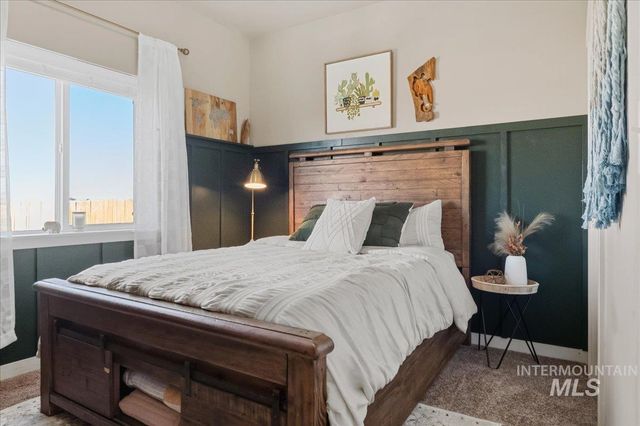 616 22nd Ave E, Jerome, ID 83338