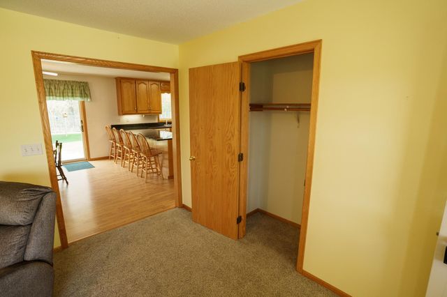 1006 8th Street S, Waite Park, MN 56387