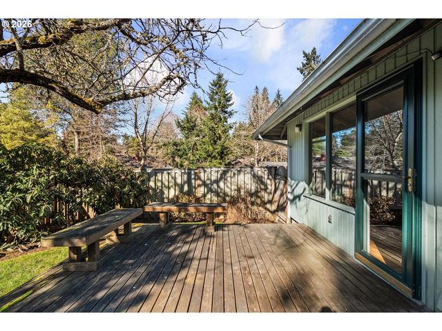 5955 Sw GLENBROOK Rd, Beaverton, OR 97007