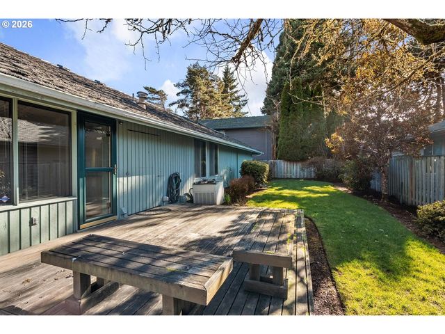 5955 Sw GLENBROOK Rd, Beaverton, OR 97007