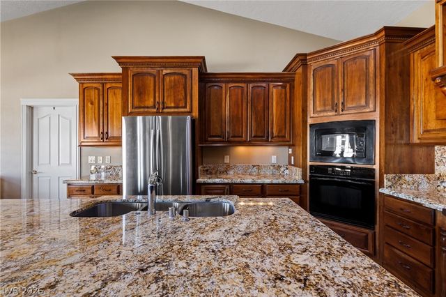 770 Arrow Avenue, Overton, NV 89040