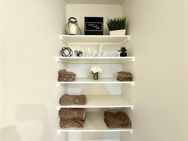 840 Gold Finch Way, Lake Charles, LA 70611