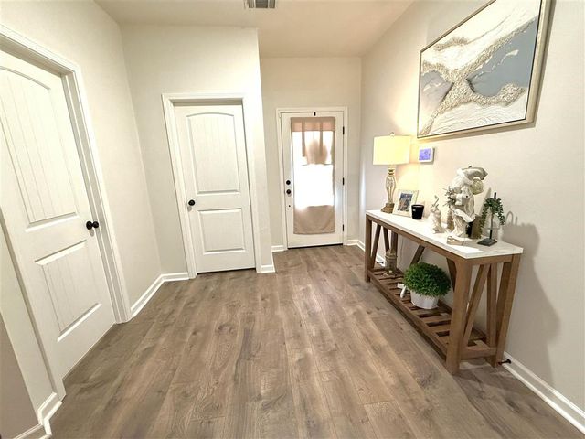 840 Gold Finch Way, Lake Charles, LA 70611