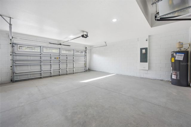 8282 N PITCAIRN WAY, Citrus Springs, FL 34434