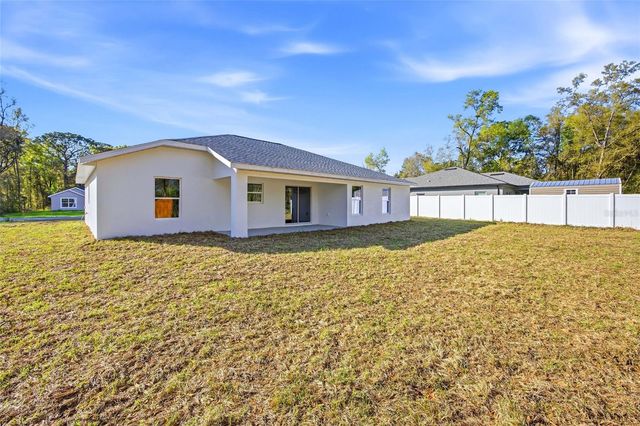 8282 N PITCAIRN WAY, Citrus Springs, FL 34434
