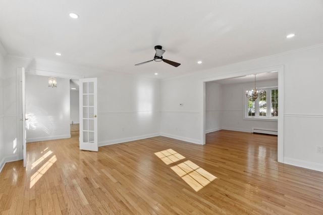 41 Riverview Ave, Methuen, MA 01844