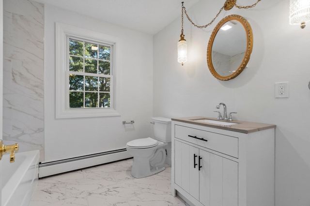 41 Riverview Ave, Methuen, MA 01844