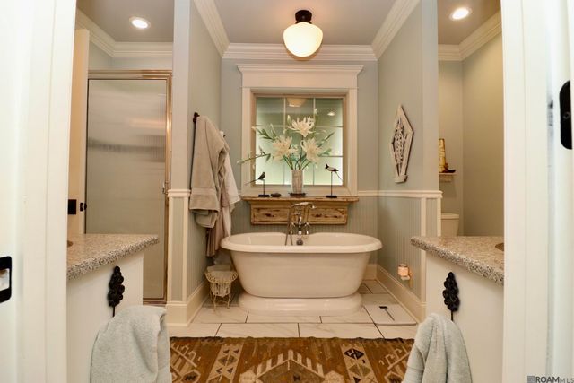 5687 Island Rd, Jarreau, LA 70749