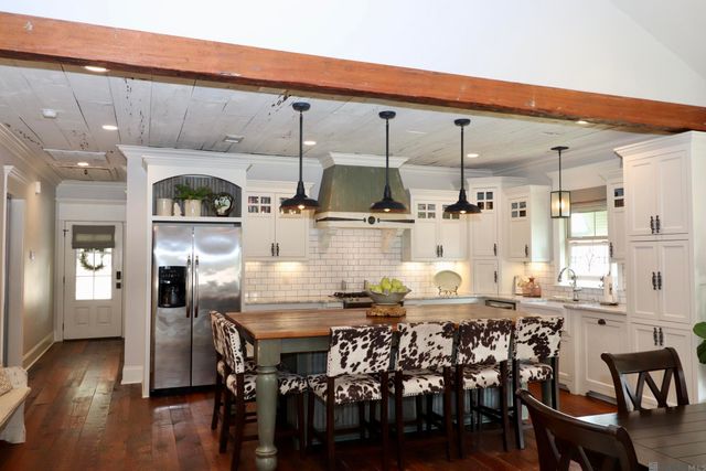 5687 Island Rd, Jarreau, LA 70749