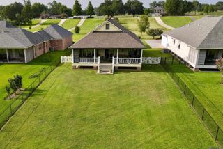 5687 Island Rd, Jarreau, LA 70749