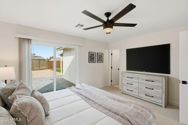 816 W JULIE Drive, Tempe, AZ 85283