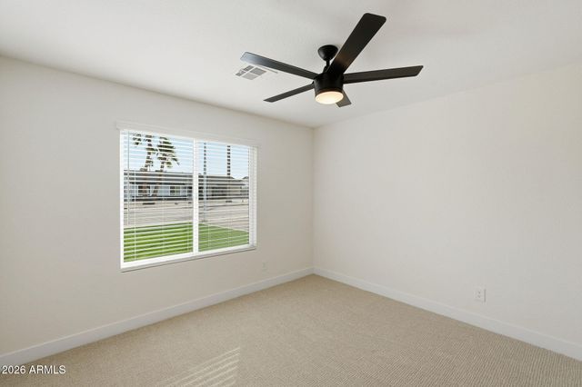 816 W JULIE Drive, Tempe, AZ 85283