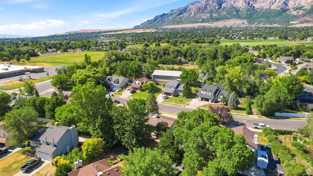 739 E 1900 N, North Ogden, UT 84414