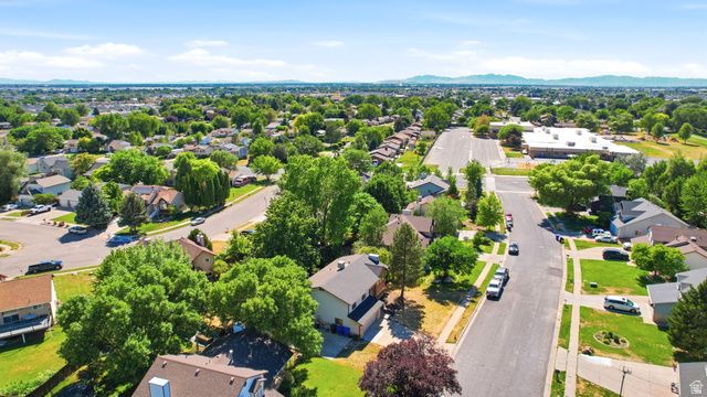 739 E 1900 N, North Ogden, UT 84414