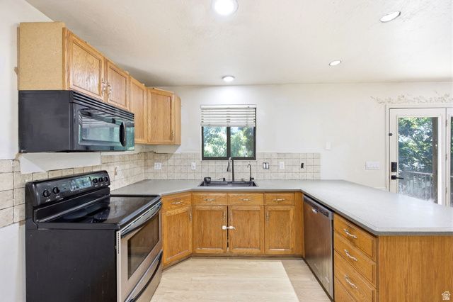 739 E 1900 N, North Ogden, UT 84414