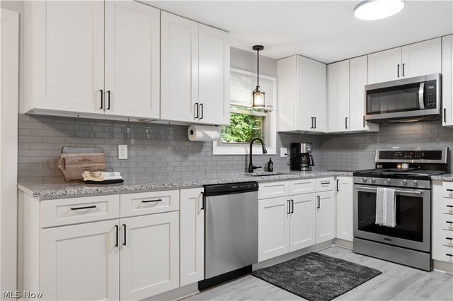 8173 Spencer Avenue NW, North Canton, OH 44720