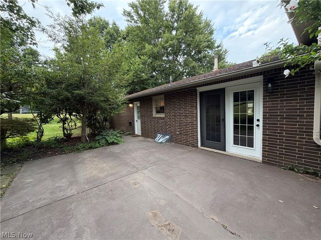 8173 Spencer Avenue NW, North Canton, OH 44720