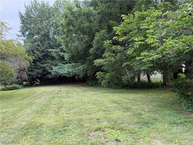 8173 Spencer Avenue NW, North Canton, OH 44720