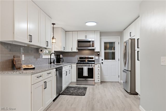 8173 Spencer Avenue NW, North Canton, OH 44720