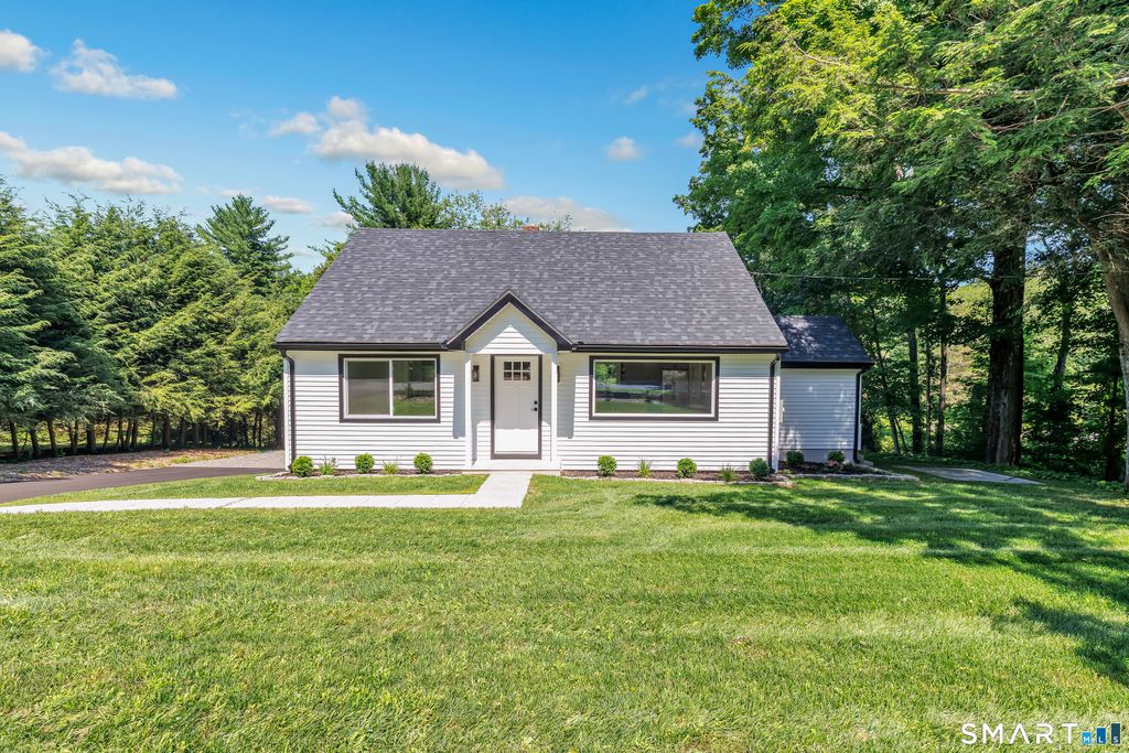 602 Fan Hill Road, Monroe, CT 06468