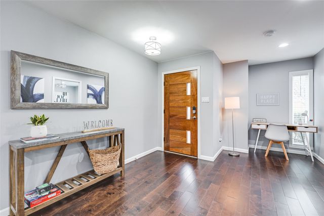 10040 Spokane Circle, Dallas, TX 75229