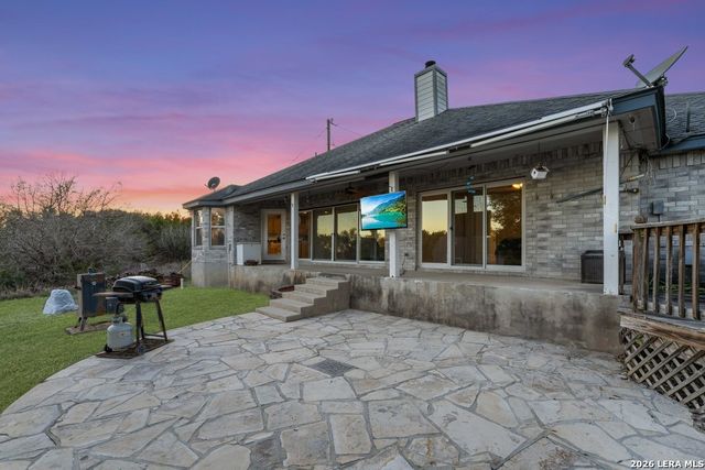 6125 Wegner Road, New Braunfels, TX 78132