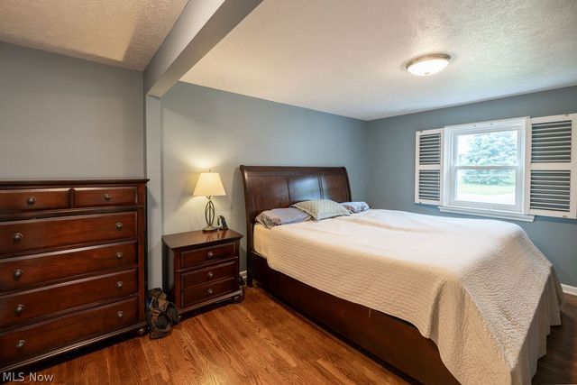 9071 Charles Court, Twinsburg, OH 44087
