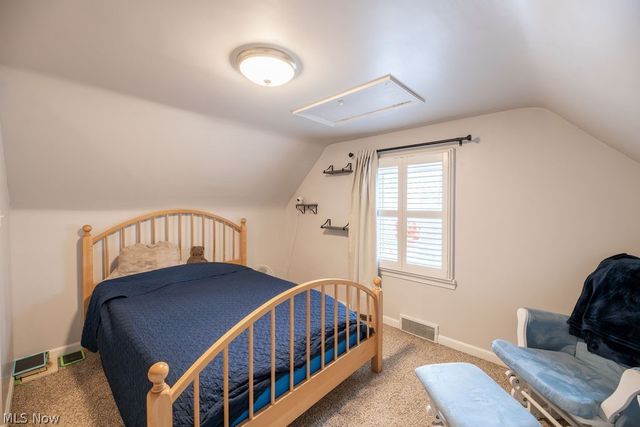 9071 Charles Court, Twinsburg, OH 44087