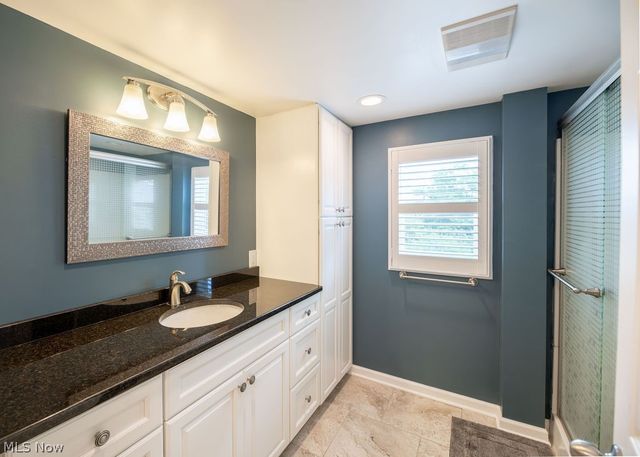 9071 Charles Court, Twinsburg, OH 44087