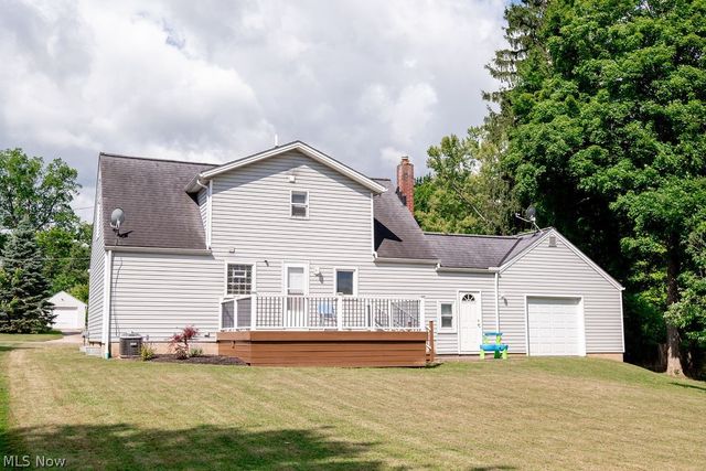 9071 Charles Court, Twinsburg, OH 44087