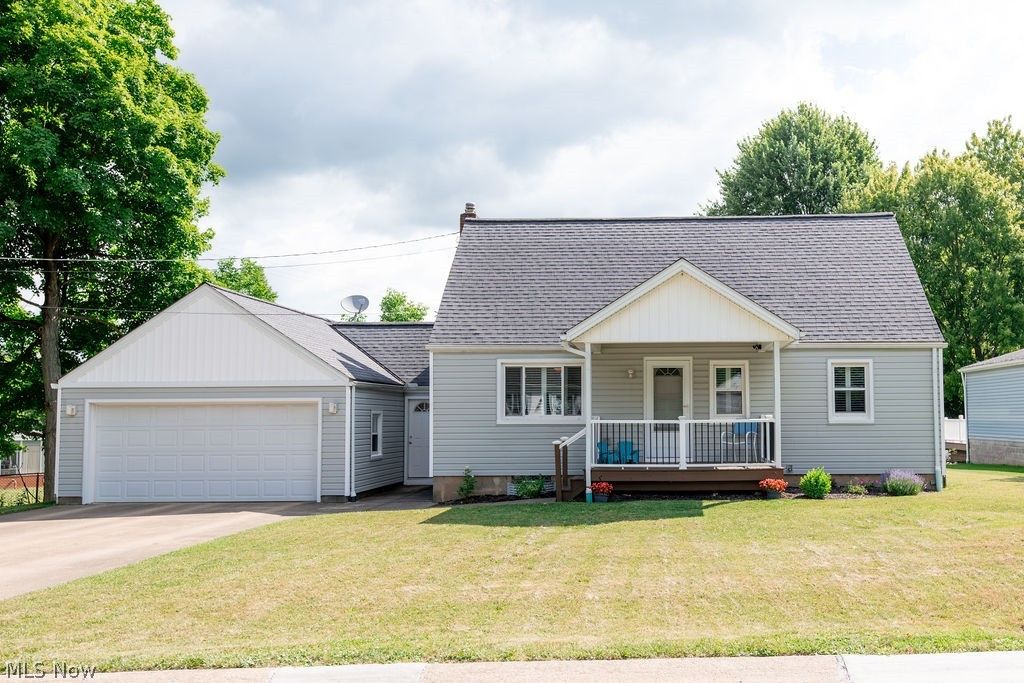 9071 Charles Court, Twinsburg, OH 44087