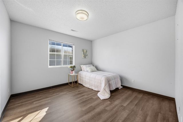 930A Boston Way 11, Coralville, IA 52241