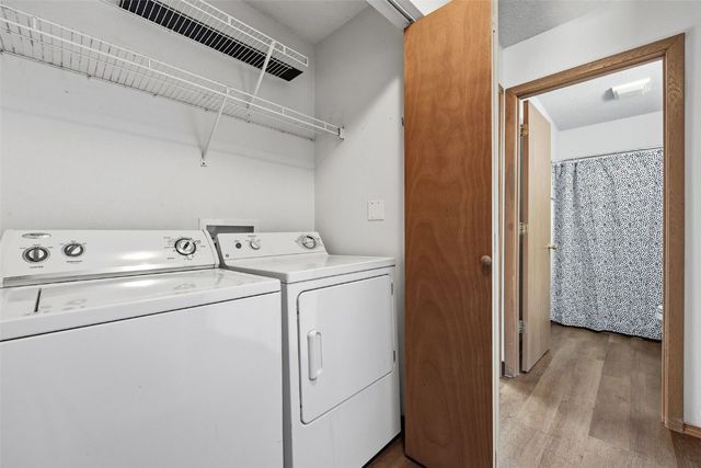 930A Boston Way 11, Coralville, IA 52241